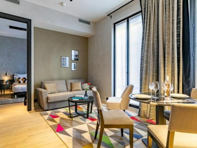 1 chambres, Paris Paris 75116 91166385