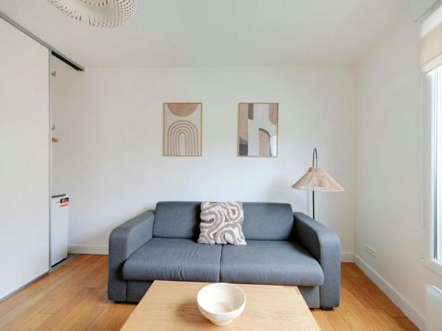 1 chambres, Suresnes Suresnes 92150 LS105823177