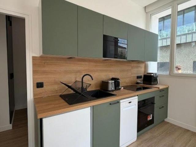 1 chambres, Suresnes Suresnes 92150 104911436
