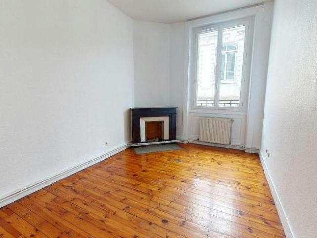 1 chambres, Saint Saint 42000 99048316