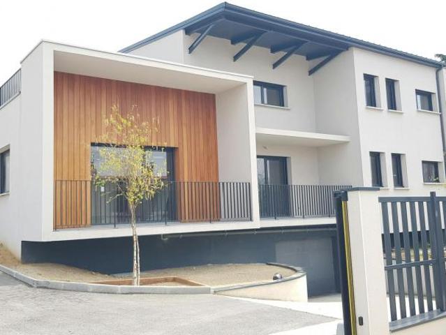 1 chambres, Saint Saint 69800 89183556