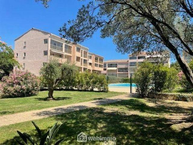 1 chambres, Sainte Provence 83120 98337503