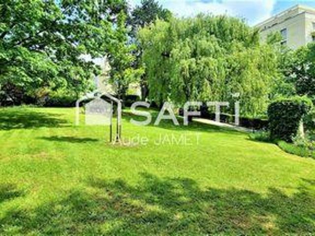 1 chambres, Versailles Île 78000 103883340