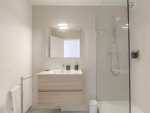 1 chambres, Villeurbanne Villeurbanne 77947931
