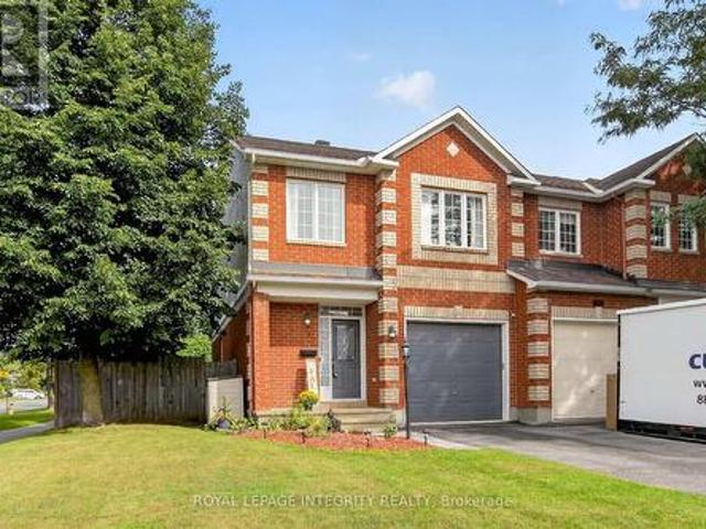 1 Chantilly Gate, Ottawa, ON, K2S 2B2 house for sale | Listing ID X13813 | Royal LePage