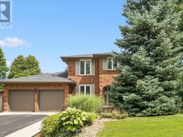 1 Chatterson Drive, Hamilton, ON, L9G 1B6 house for sale | Listing ID X13753 | Royal LePage