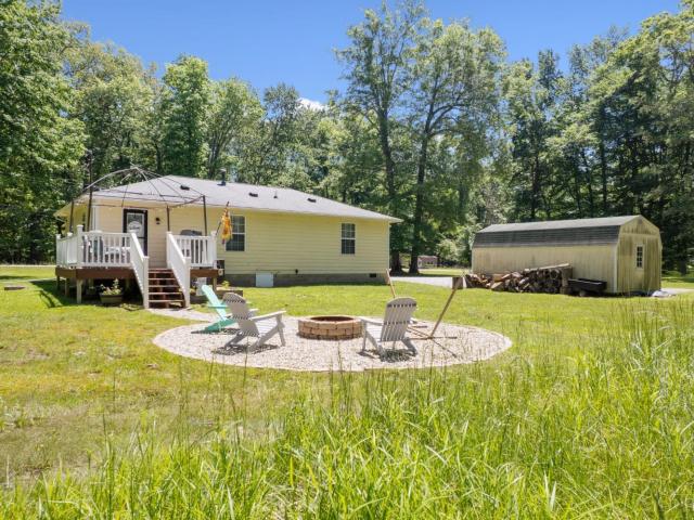 1 Chickasaw Cove