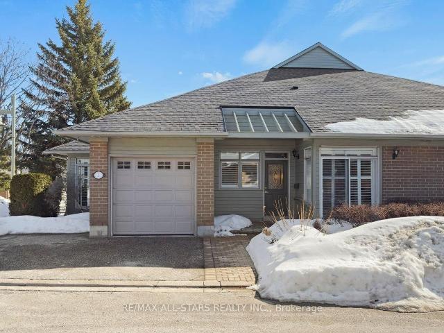 1 Christina Falls Way, Markham | Sold, N12849 | Condos. Ca