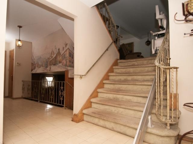 1 Country Club Ln