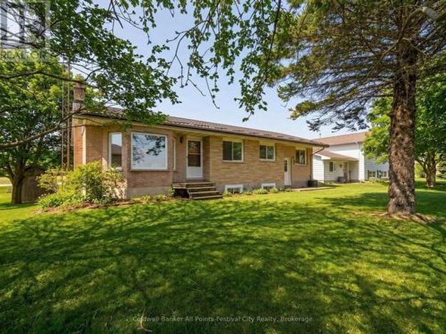 1 Crawford Street, North Huron East Wawanosh, ON, N0G 2H0 house for sale | Listing ID X13001 | Royal LePage