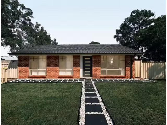 1 Dunbar Place, Mount Annan House for rent Listed by Amie Gre.