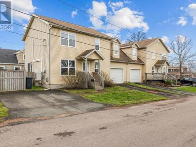 1 Deblois Street, Charlottetown, PE, C1E 0J6 house for sale | Listing ID 202619 | Royal LePage