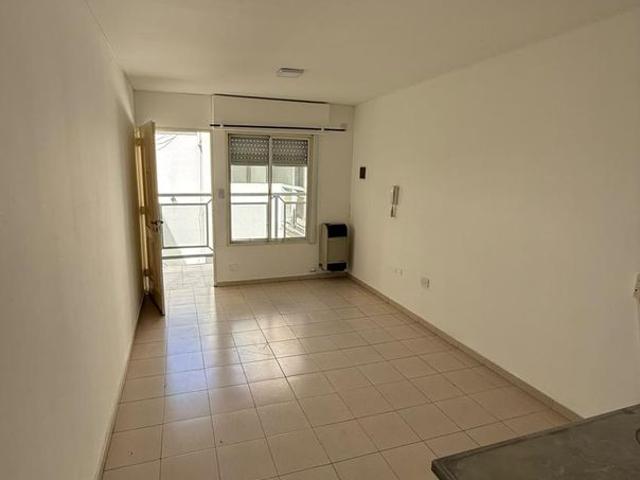 1 dormitorio CAVIAHUE al 200