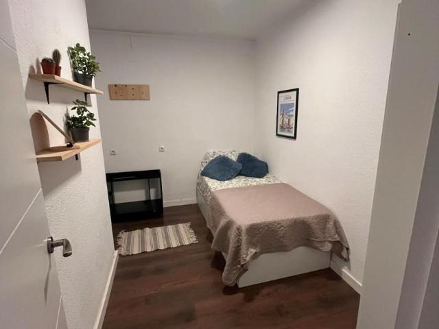 1 Dormitorio Apartamentos Burjassot Burjassot 105717433