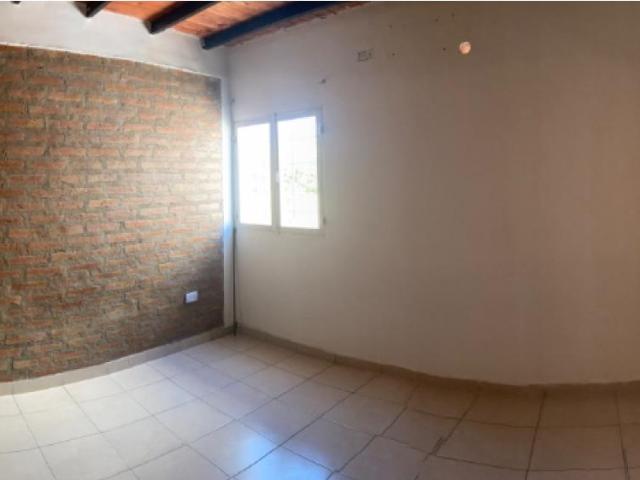 1 Dormitorio, Primer Piso, Sin Cochera