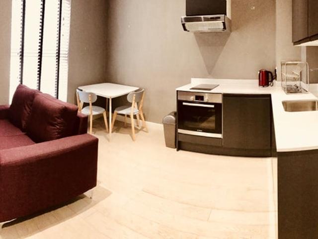 1 double bed flat with shared garden access