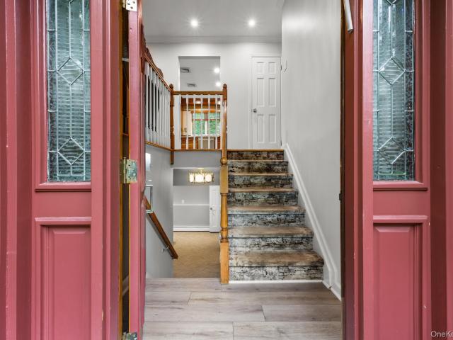 1 Earl Court