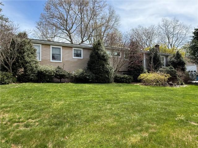 1 Edgewood Ave, Hopkinton, RI 02804 | MLS #1414