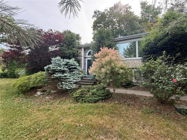 1 Edgewood Avenue