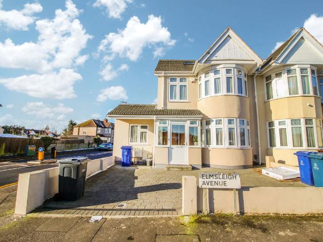 1 Elmsleigh Avenue, Harrow HA3, 3 bed flat to rent, £1,800 pcm | PrimeLocation
