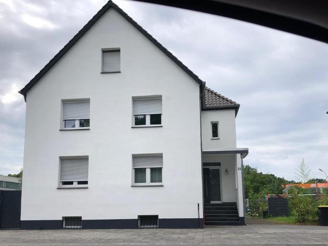 1 Familienhaus mit 3 Wohneinheiten in Bad Lippspringe