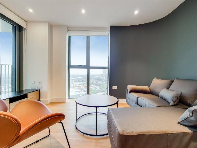 1 Green Street, London NW10, 2 bed flat to rent, £2,100 pcm | PrimeLocation