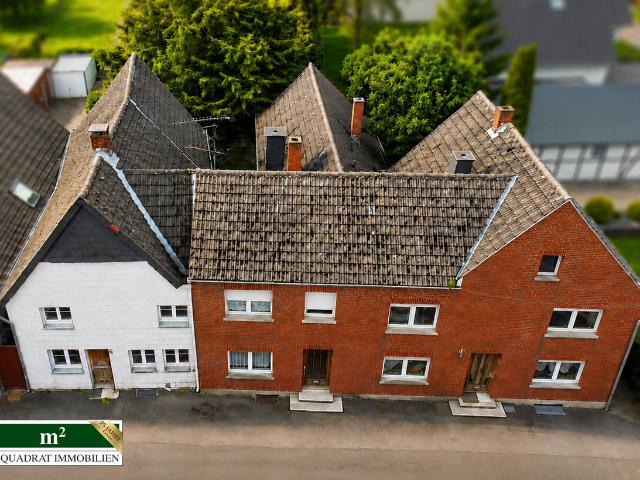 1 großes Grundstück 2 Häuser mit 3 Wohnungen im Ortsteil von Beckum