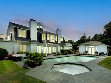 1 Harbor View Drive, Newport, US, RI
