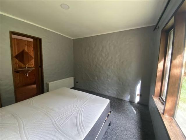 1 Hectarea con casas en camino internacional | 5 dormitorios por 8500.00 en Pucón