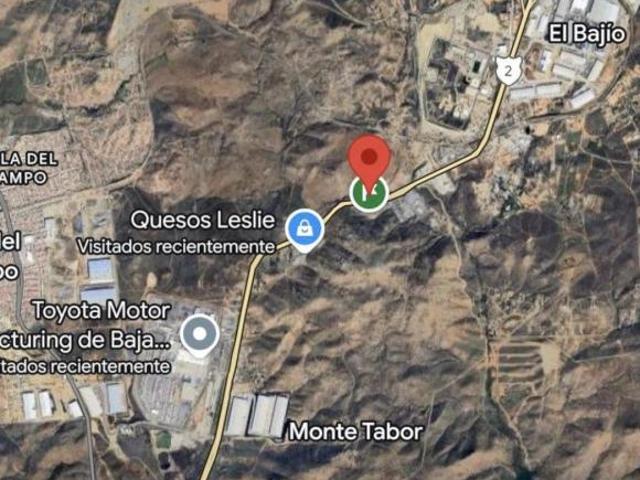 1 Hectarea, terreno Industrial/ Comercial! a pie de carretera $110 USD m2