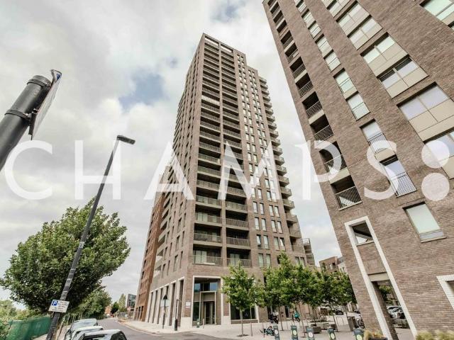 1 Heartwood Boulevard, W3 1 bed flat to rent £2,396 pcm £553 pw