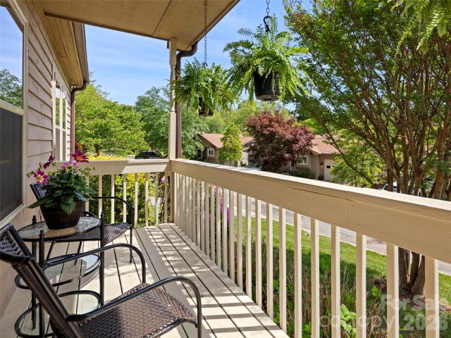 1 Hedgerose Court # B