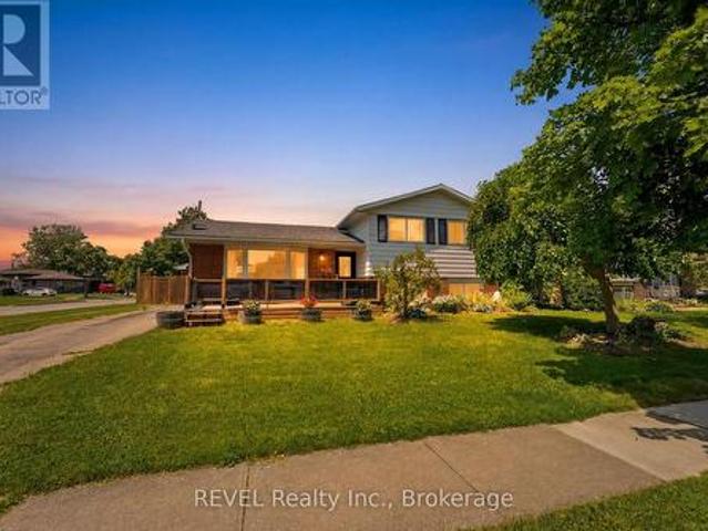 1 Idylwood Road, Welland N. Welland, ON, L3C 1X2 house for sale | Listing ID X13518 | Royal LePage