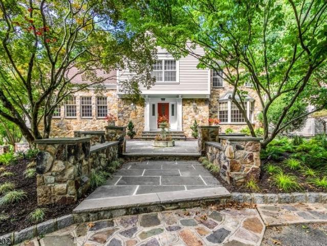 1 Indian Ln, Tewksbury Twp. Us, nj