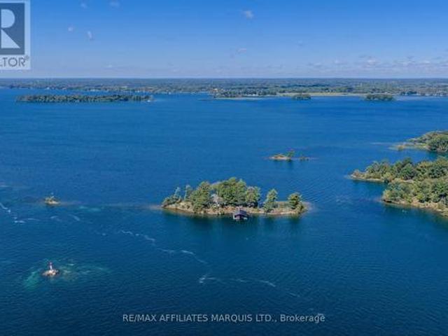 1 Island 49 Island, Leeds And The Thousand Islands, ON, K0E 1L0 house for sale | Listing ID X13746 | Royal LePage