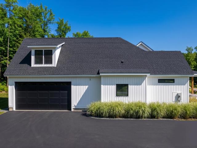 1 Jaytee Drive