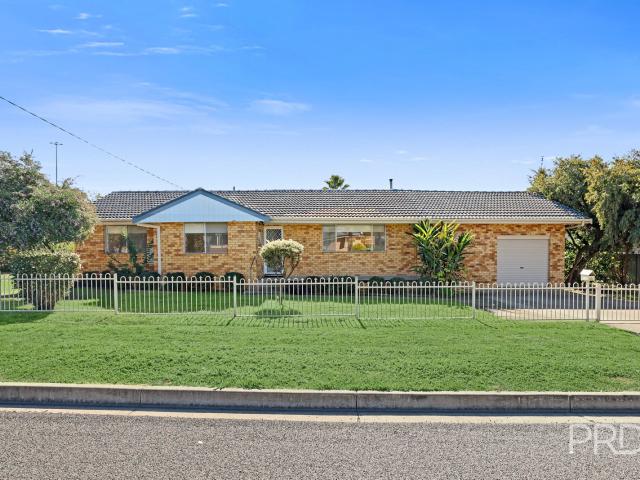 1 Kurrawan Street, TAMWORTH NSW 2340