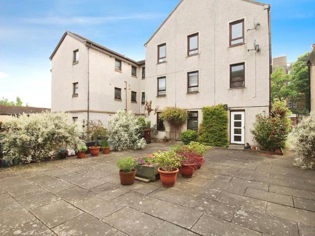 1 Kyle Place, City of Edinburgh, EH7 5XH, United Kingdom | 2 bed apartment for rent #138261805 | Rentberry