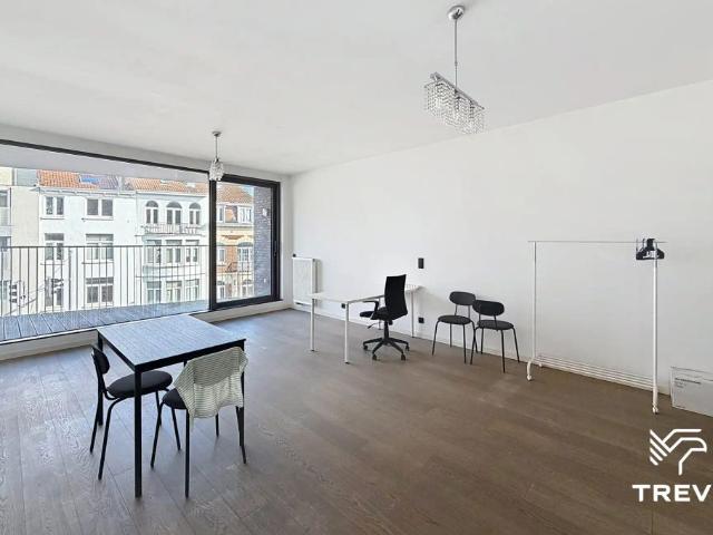 1 kamerappartement in een recent gebouw