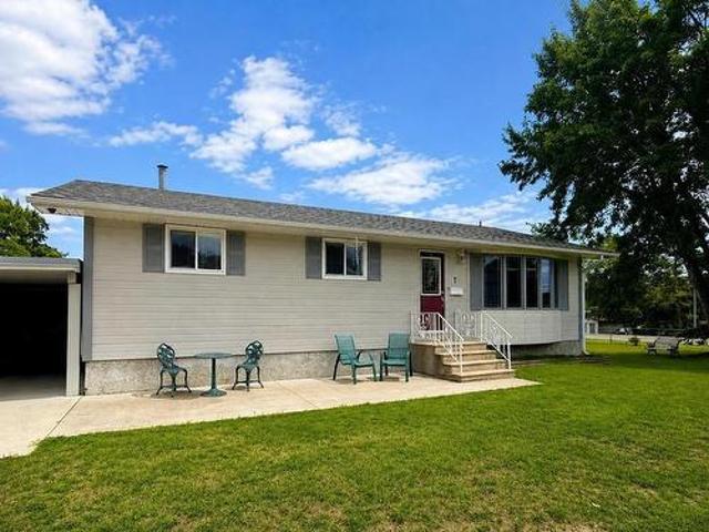 1 Kirkpatrick Avenue, Kenora, ON, P9N 4K5 house for sale | Listing ID TB2602 | Royal LePage