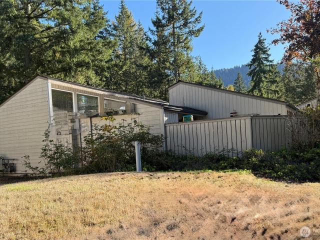 1 Lake Louise Dr, Unit 42, Bellingham, WA 98229 | MLS #2486