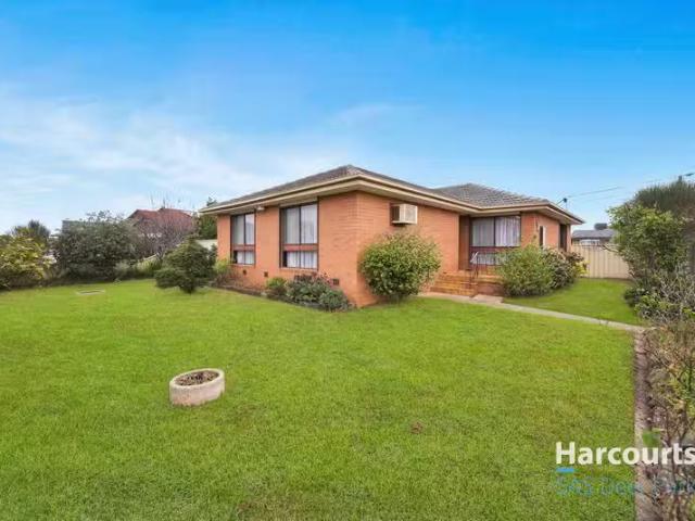 1 Lara Court, DEER PARK, VIC 3023 House for Rent