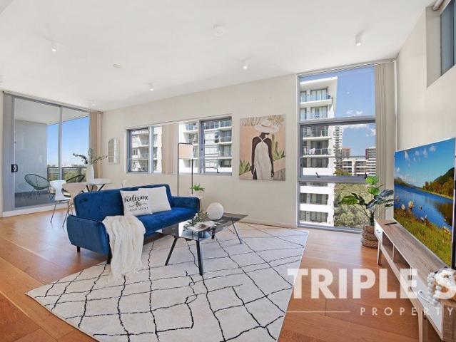 1 LARGE BEDROOM APARTMENT WITH CITY SKYLINE VIEW AND HIGH FLOOR | QUIET LOCATION AND ABUNDANCE OF NATURAL LIGHT | CALLING FIRST HOME BUYER OR INVESTOR