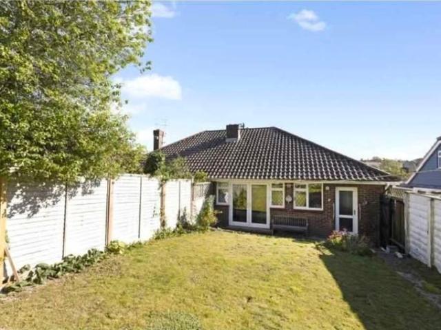 1 large bedroom flat to rent