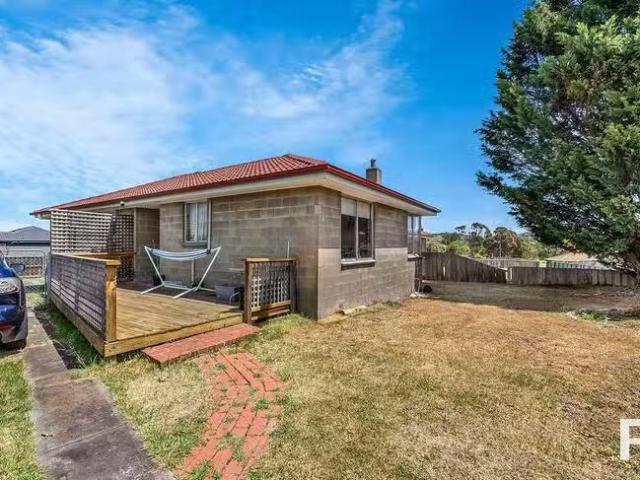 1 Launde Avenue, Clarendon Vale, TAS 7019