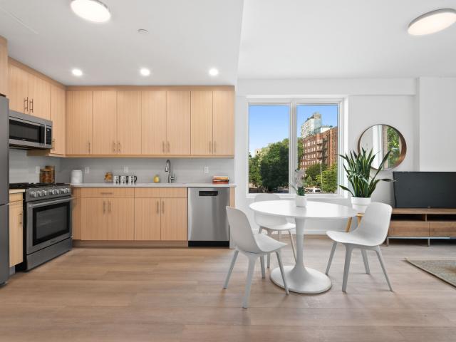 1 lenox road 5a