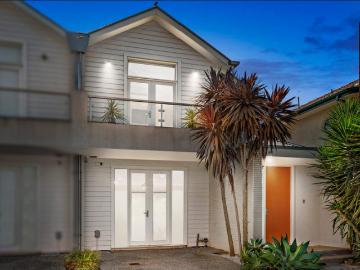1 Little Parker Street, Williamstown
