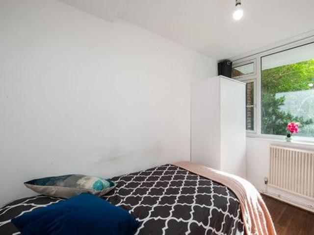1 Locke House, Patmore Estate, London SW8, 1 bed property to rent, £800 pcm | PrimeLocation