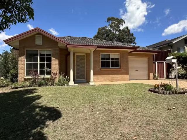 1 London Avenue, Morpeth Townhouse for rent Listed by Christo.