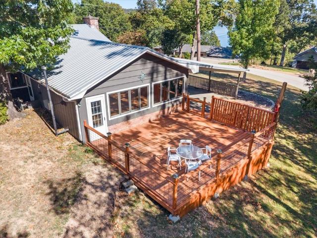 1 Puckett Road